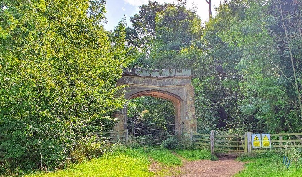 Woods and Forests in Northamptonshire. Northants Families