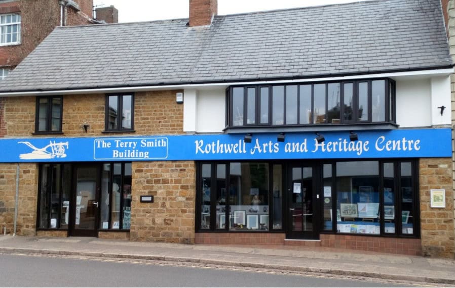 The street view of Rothwell Arts & Heritage Centre. One of the 21 museums in Northamptonshire listed on www.NorthantsFamilies.co.uk